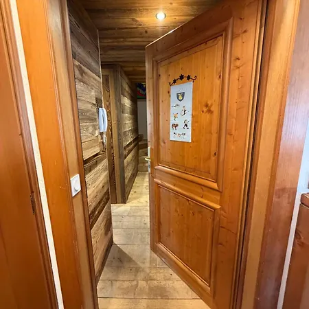 Duplex Aux Pieds Des Pistes A Rochebrune Apartment Megève